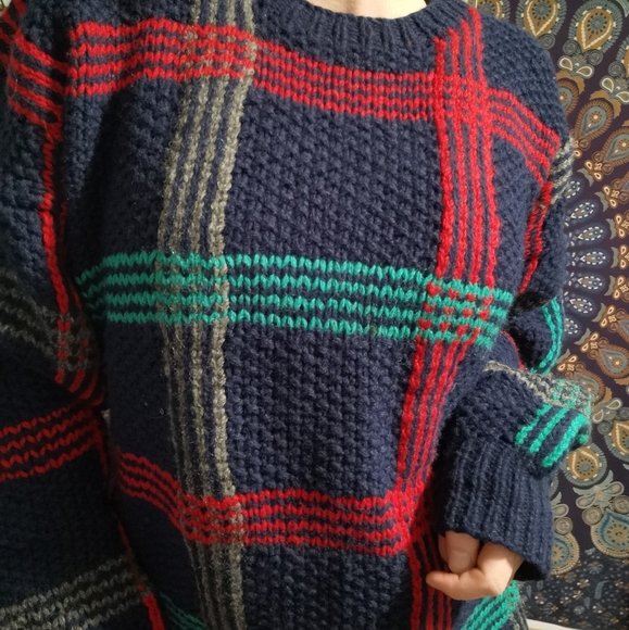 Oversized Vintage Wool Sweater - Picture 2 of 6